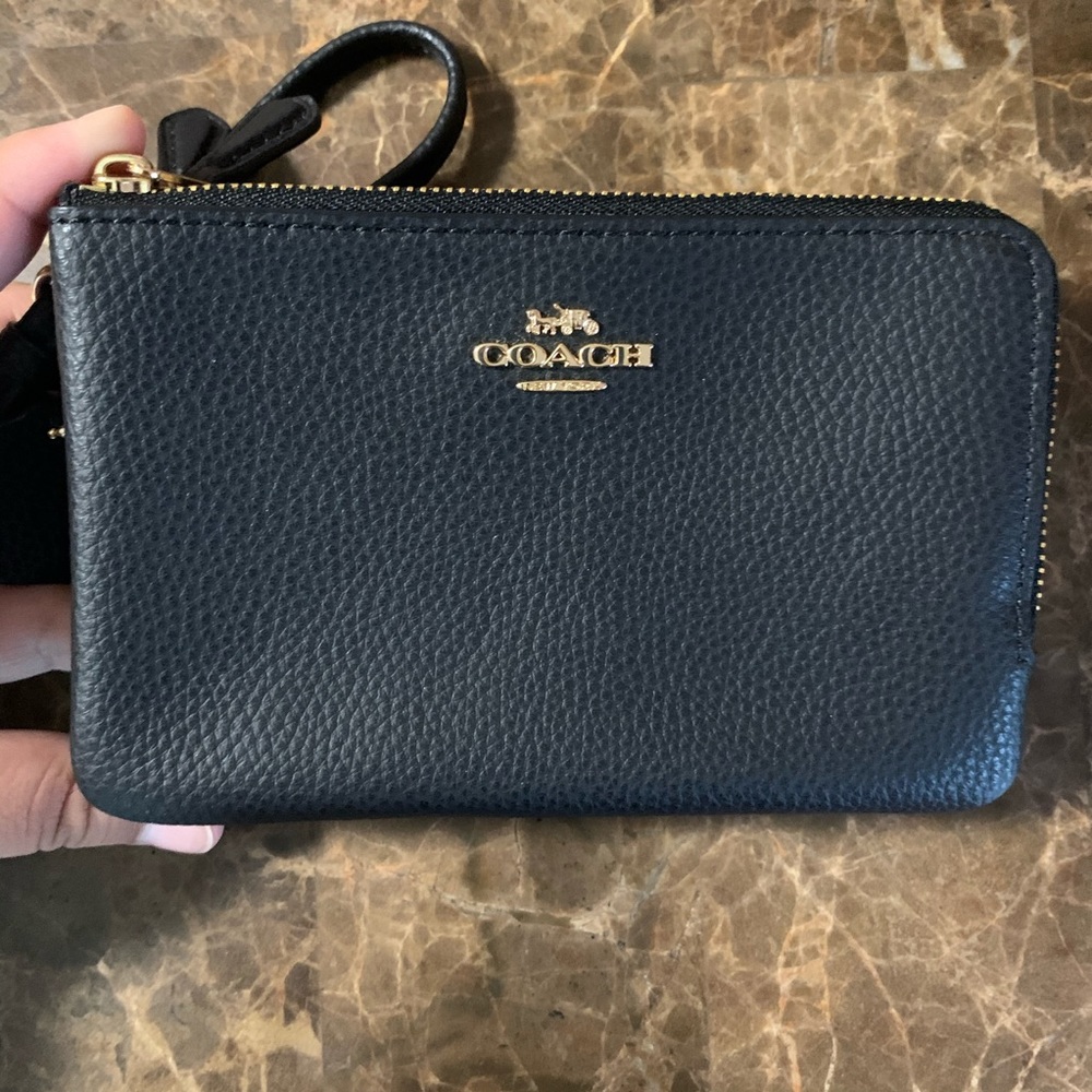 COACH Black Double Corner Zip Wallet